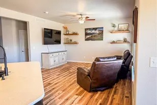 1866 Egnar St, Loveland, CO 80538 - Photo 4