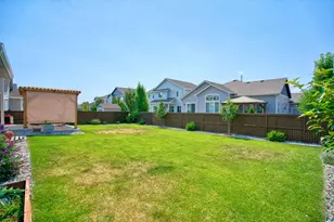 1866 Egnar St, Loveland, CO 80538 - Photo 26