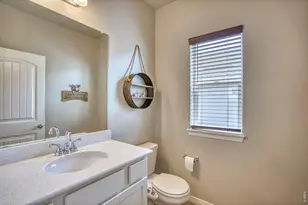 1866 Egnar St, Loveland, CO 80538 - Photo 12