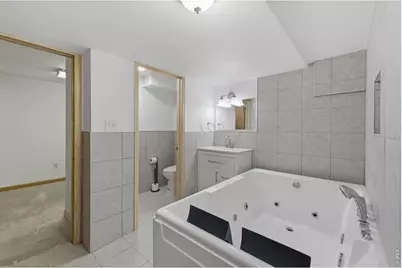 240 Wadsworth Cir, Longmont, CO 80504 - Photo 26