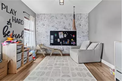 623 Vermilion Peak Dr, Windsor, CO 80550 - Photo 4