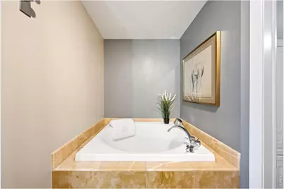 2500 Walnut St #201, Denver, CO 80205 - Photo 16