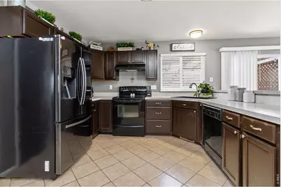 363 W Juneberry St, Milliken, CO 80543 - Photo 8