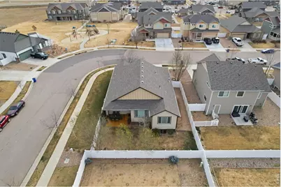 3465 Petrel Dr, Berthoud, CO 80513 - Photo 34