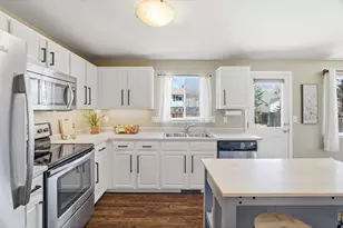 2110 Astoria Ln, Longmont, CO 80504 - Photo 2