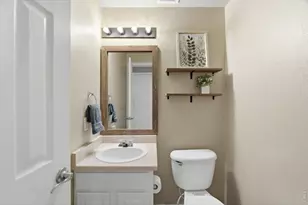 2110 Astoria Ln, Longmont, CO 80504 - Photo 12