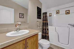 4529 Quest Dr, Fort Collins, CO 80524 - Photo 16