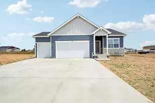 230 Buckboard Dr, Hudson, CO 80642 - Photo 1