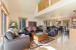 643 Park River Pl, Estes Park, CO 80517 - Photo 8