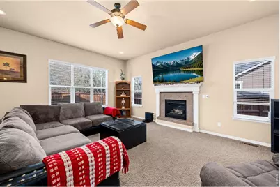 183 Kitty Hawk Ct, Windsor, CO 80550 - Photo 10