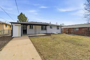 1239 Sunset St, Longmont, CO 80501 - Photo 34