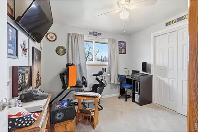 8 Elizabeth Ct, Longmont, CO 80501 - Photo 16