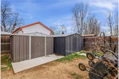 8 Elizabeth Ct, Longmont, CO 80501 - Photo 30