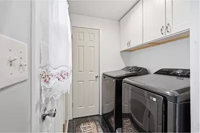 8 Elizabeth Ct, Longmont, CO 80501 - Photo 16