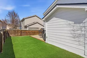 10657 Forester Pl, Longmont, CO 80504 - Photo 38