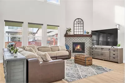 2096 Glean Dr, Windsor, CO 80550 - Photo 4