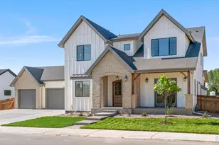 832 Clydesdale Dr, Windsor, CO 80550 - Photo 2