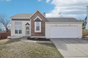 11096 W 104th Dr, Broomfield, CO 80021 - Photo 2