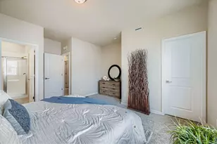 2805 Bear Springs Circle, Longmont, CO 80503 - Photo 14