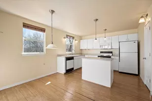 819 Thornwood Cir, Longmont, CO 80503 - Photo 6