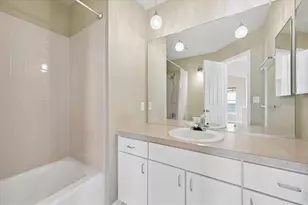 819 Thornwood Cir, Longmont, CO 80503 - Photo 10