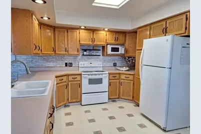 15631 Harris St, Sterling, CO 80751 - Photo 4