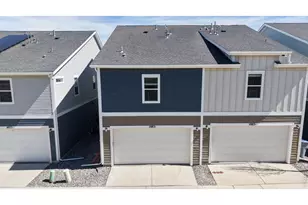 1083 Mountain Dr, Longmont, CO 80503 - Photo 38
