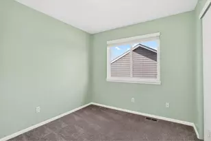 896 S Tyler Ave, Loveland, CO 80537 - Photo 26