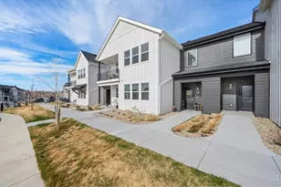 1821 Bounty Dr, Windsor, CO 80550 - Photo 1