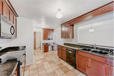 1117 Atwood St, Longmont, CO 80501 - Photo 4