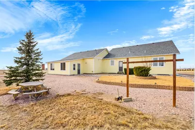 16225 County Road 98, Nunn, CO 80648 - Photo 10
