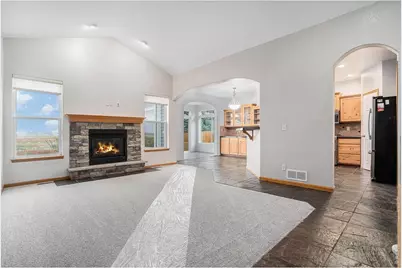 1050 Fairfield Ave, Windsor, CO 80550 - Photo 4