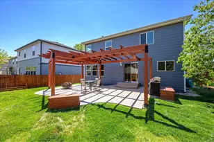 1902 Mainsail Dr, Fort Collins, CO 80524 - Photo 32