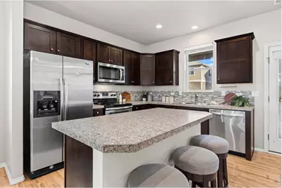 1956 Mackinac St, Fort Collins, CO 80524 - Photo 4