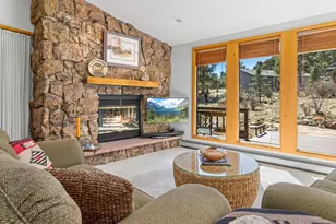 895 Elk Meadow Ct, Estes Park, CO 80517 - Photo 4