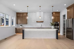 933 St Andrews Ln, Louisville, CO 80027 - Photo 2