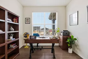 2374 Spotswood St, Longmont, CO 80504 - Photo 26