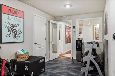 2374 Spotswood St, Longmont, CO 80504 - Photo 38