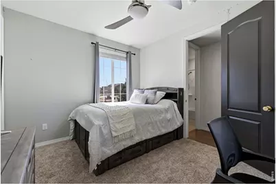 2374 Spotswood St, Longmont, CO 80504 - Photo 8