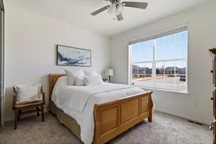 2374 Spotswood St, Longmont, CO 80504 - Photo 6