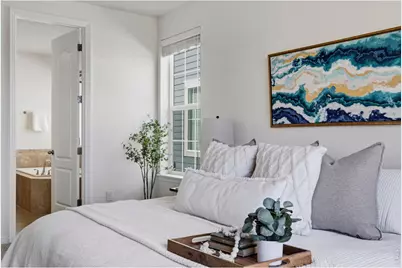 2374 Spotswood St, Longmont, CO 80504 - Photo 30