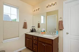 1851 Trevor Cir, Longmont, CO 80501 - Photo 20