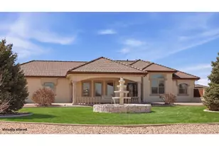 33 Stagecoach Ln, Fort Morgan, CO 80701 - Photo 2