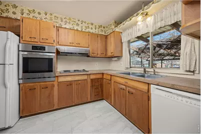 1542 Collyer St, Longmont, CO 80501 - Photo 10