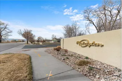 832 Thornhill Pl, Fort Collins, CO 80524 - Photo 2