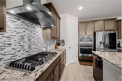 6524 Empire Ave, Frederick, CO 80516 - Photo 16