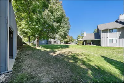 809 E Drake Rd #B-112, Fort Collins, CO 80525 - Photo 30