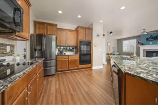 1979 Cayman Dr, Windsor, CO 80550 - Photo 18