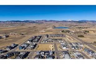 5687 Cottontail Dr, Longmont, CO 80503 - Photo 2