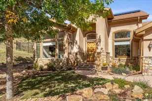 303 Green Pine Ct, Estes Park, CO 80517 - Photo 2